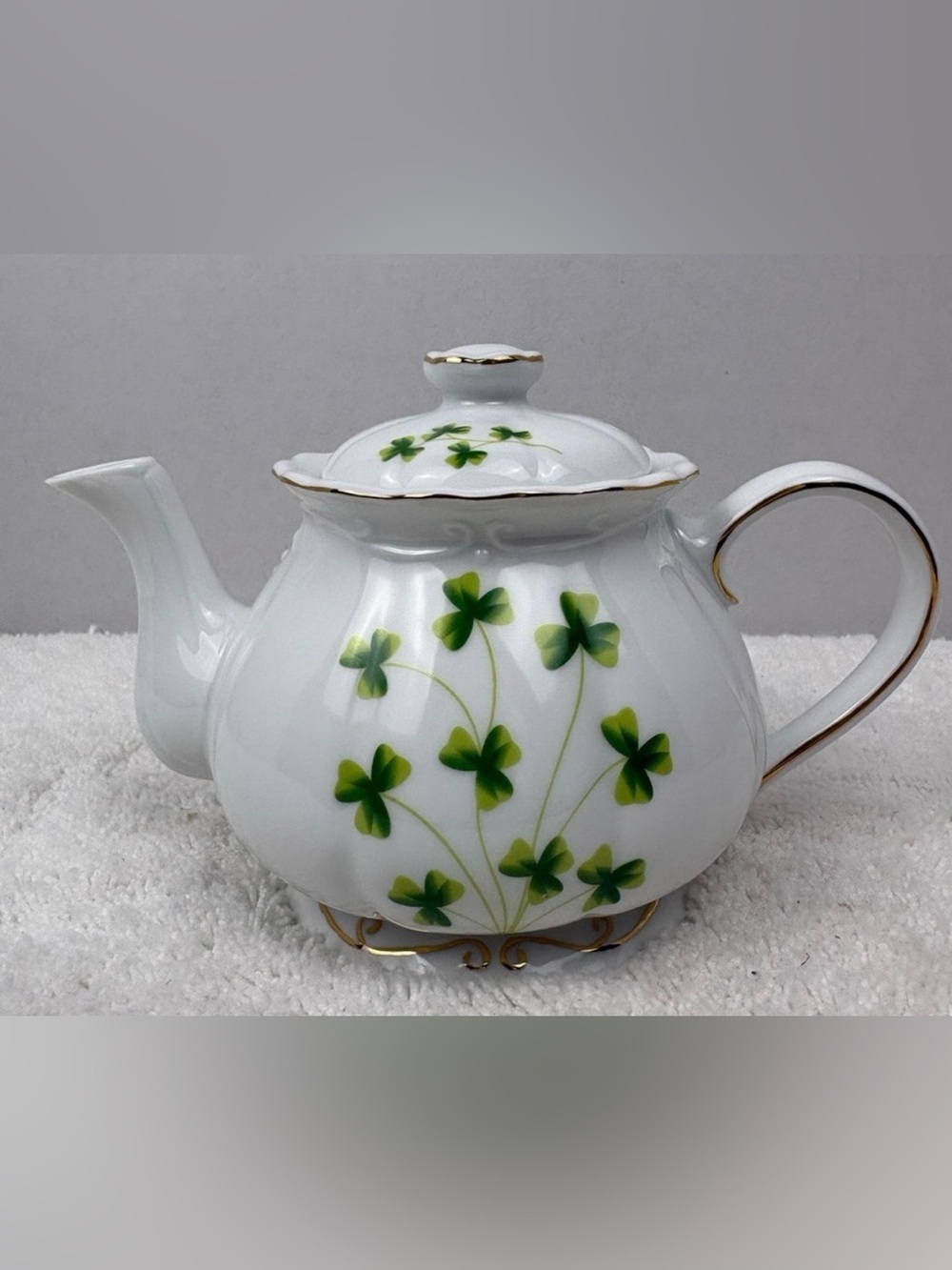 Vintage Ganz Shamrock Teapot-From the “Bell Casa by Ganz” Collection